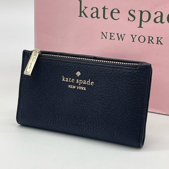 Kate Spade Small Slim Bifold Wallet Black - Picture 1 of 7